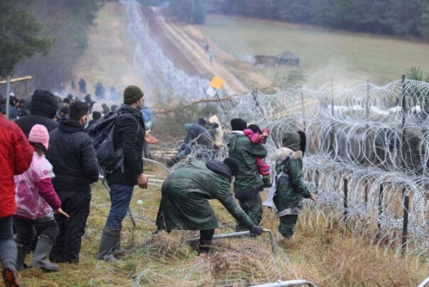 آلمان درخواست پذیرش پناهجویان گرفتار در مرز لهستان را رد کرد
