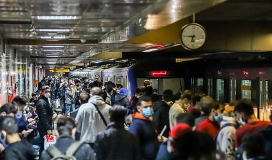 علت اختلال در حرکت قطارهای مترو در ایستگاه ارم سبز