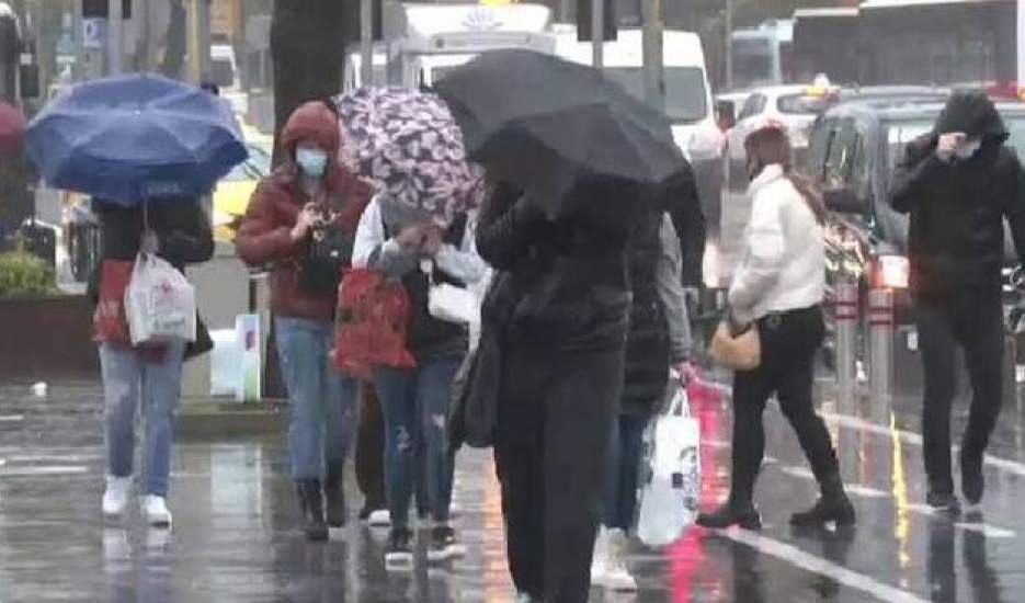 طوفان در استانبول کشته و مصدوم برجا گذاشت