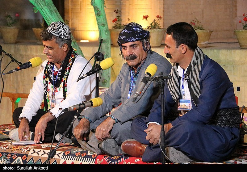 ماجراهای سفر به جشنواره موسیقی نواحی/ خوانندگانی که با تریلی از کردستان تا کرمان آمدند