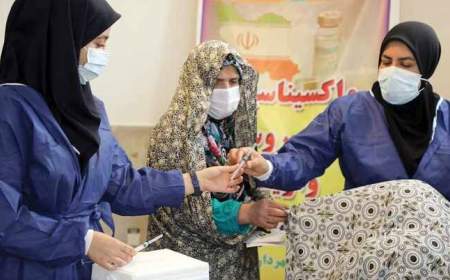 زنان ایرانی پیشتاز در دریافت واکسن کرونا