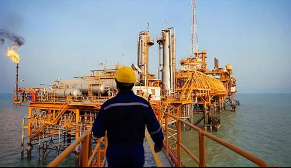 رویترز: صادرات نفت ایران به بالاترین میزان طی ۳ سال گذشته رسید