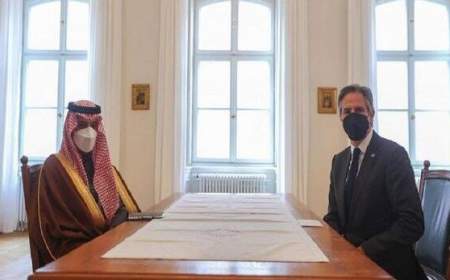 رایزنی وزرای خارجه آمریکا و سعودی درباره مذاکرات وین و تحولات منطقه