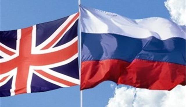 انگلیس ورود هواپیماهای روسی به این کشور را "جرم جنایی" قلمداد می‌کند