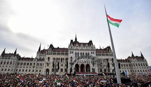 نخست وزیر مجارستان: وارد جنگ اوکراین نمی‌شویم