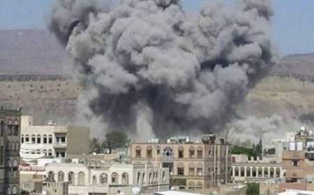 حملات هوایی ائتلاف سعودی به مناطقی در یمن
