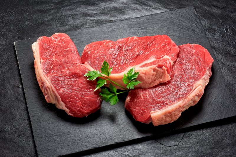 گوشت قرمز در یک ‌ماه چقدر گران‌ شده است؟