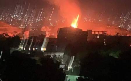 مرکز تجاری کابل در جشن شادی طالبان آتش گرفت