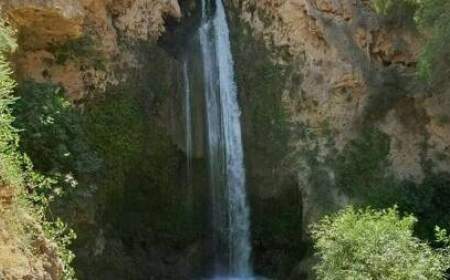 سقوط نوجوان بیرجندی از آبشار ۷۰ متری