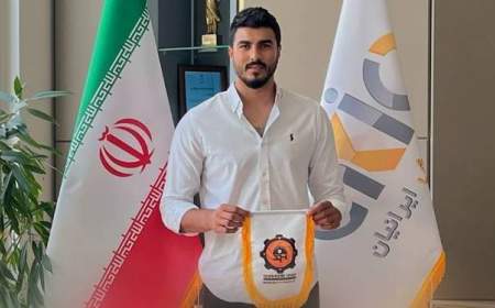 ادامه خرید‌های پر سر و صدای شهداب یزد؛ پرواز ستاره والیبال ایران از اولیشتن به یزد!