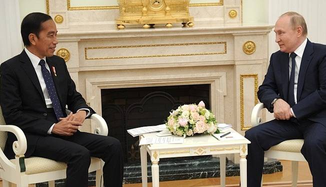 انتقال پیام زلنسکی به پوتین توسط رئیس جمهور اندونزی