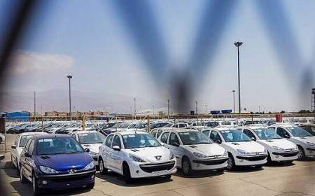 روزنامه دولت: خودرو نخرید؛ امسال قیمت ها بالا نمی‌رود