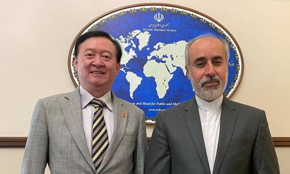 دیدار سفیر چین در تهران با سخنگوی وزارت امور خارجه ایران
