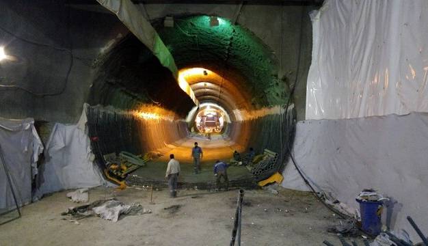 تونل مترو در کرمانشاه فروریخت