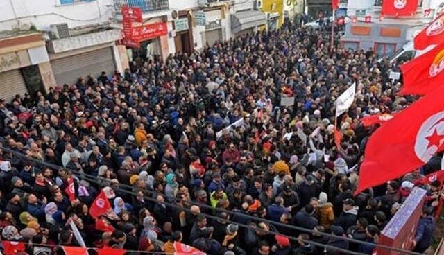 تونس همچنان بستر اعتراضات مردمی