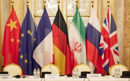 کاخ سفید: مذاکرات تقریباً کامل شده اما زمان برای ایران در حال سپری‌ شدن است