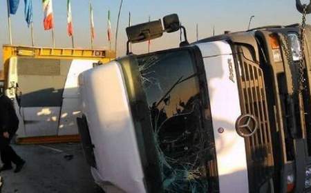 تصادف مرگبار دو تریلی در اتوبان قزوین-تهران