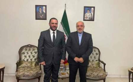 سفیر ایران: آماده ارسال سوخت به لبنان هستیم
