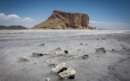 دریاچه ارومیه در یک قدمی مرگ