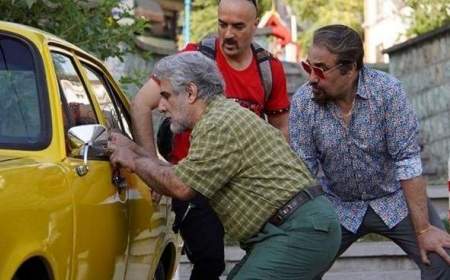 اکران فیلم پرفروش این روزهای سینمای ایران ادامه دارد