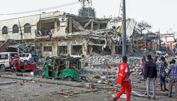 انفجار در سومالی؛ افزایش تعداد کشته‌ها به ۱۰۰ نفر