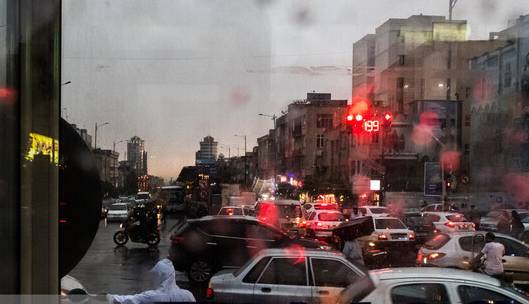 رگبار باران در نقاط مختلف کشور؛ نفوذ گردوخاک به غرب