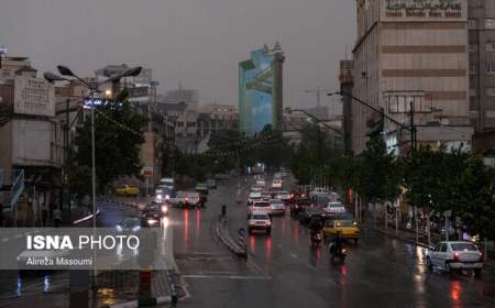 رگبار باران و وزش باد شدید در بیشتر استان‌های کشور