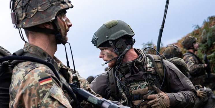 ادعای اشپیگل: ارتش آلمان برای جنگ محتمل با روسیه آماده می‌شود