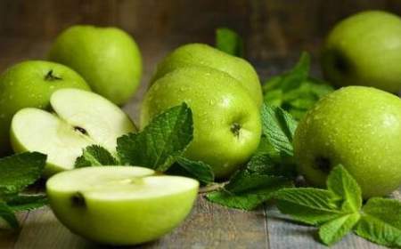 پنج فایده خوردن سیب وقتی ناشتا هستید
