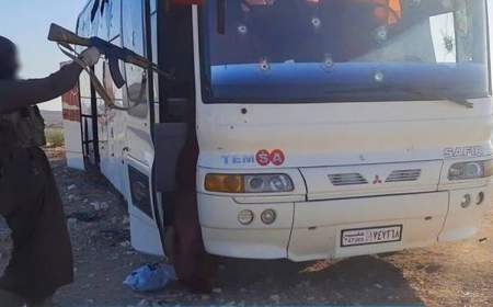 ۱۰ کشته در حمله تروریستی به اتوبوس کارگران در سوریه