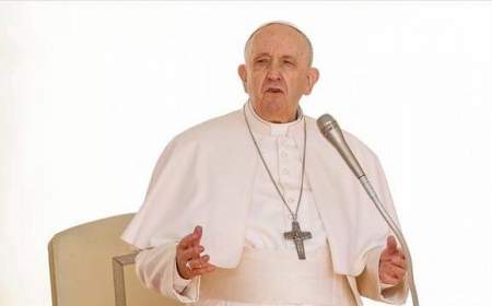 پاپ فرانسیس خواستار برقراری صلح جهانی شد