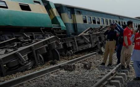 انفجار در مسیر قطار مسافری در پاکستان ۸ زخمی به جا گذاشت