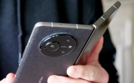 تکنو با گوشی Phantom V Fold 5G وارد بازار گوشی‌های تاشدنی شد