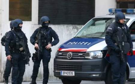 آماده‌باش پلیس اتریش در پی احتمال حمله به کلیساها