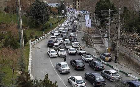 آخرین وضعیت راه‌ها در دومین روز از سال جدید؛ ترافیک فوق سنگین در جاده کرج - چالوس