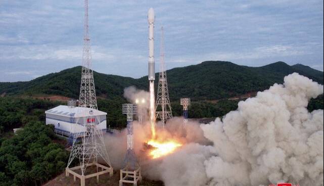 کره شمالی شکست خود در پرتاب ماهواره را «اشتباهی مهلک» خواند