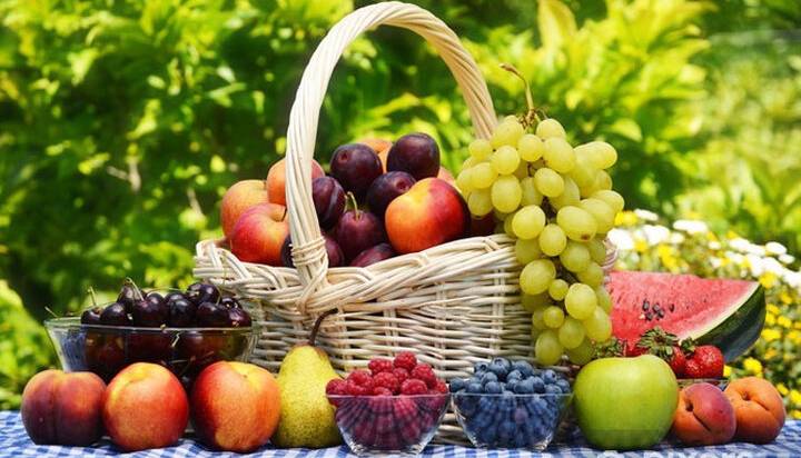 میوه‌های تابستانی برای چه افرادی مضر است؟