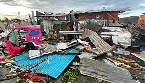 طوفان در فیلیپین ۳۰ کشته برجا گذاشت