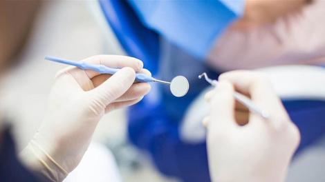 هزینه‌های دندانپزشکی نجومی شد؛ ۱۰۰ میلیون برای بازسازی دندان‌!