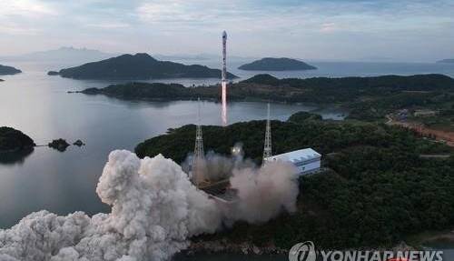هشدار کره جنوبی در پاسخ به برنامه پرتاب موشک ماهواره‌بر کره شمالی