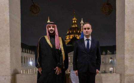 عربستان و فرانسه طرح همکاری دفاعی امضا کردند