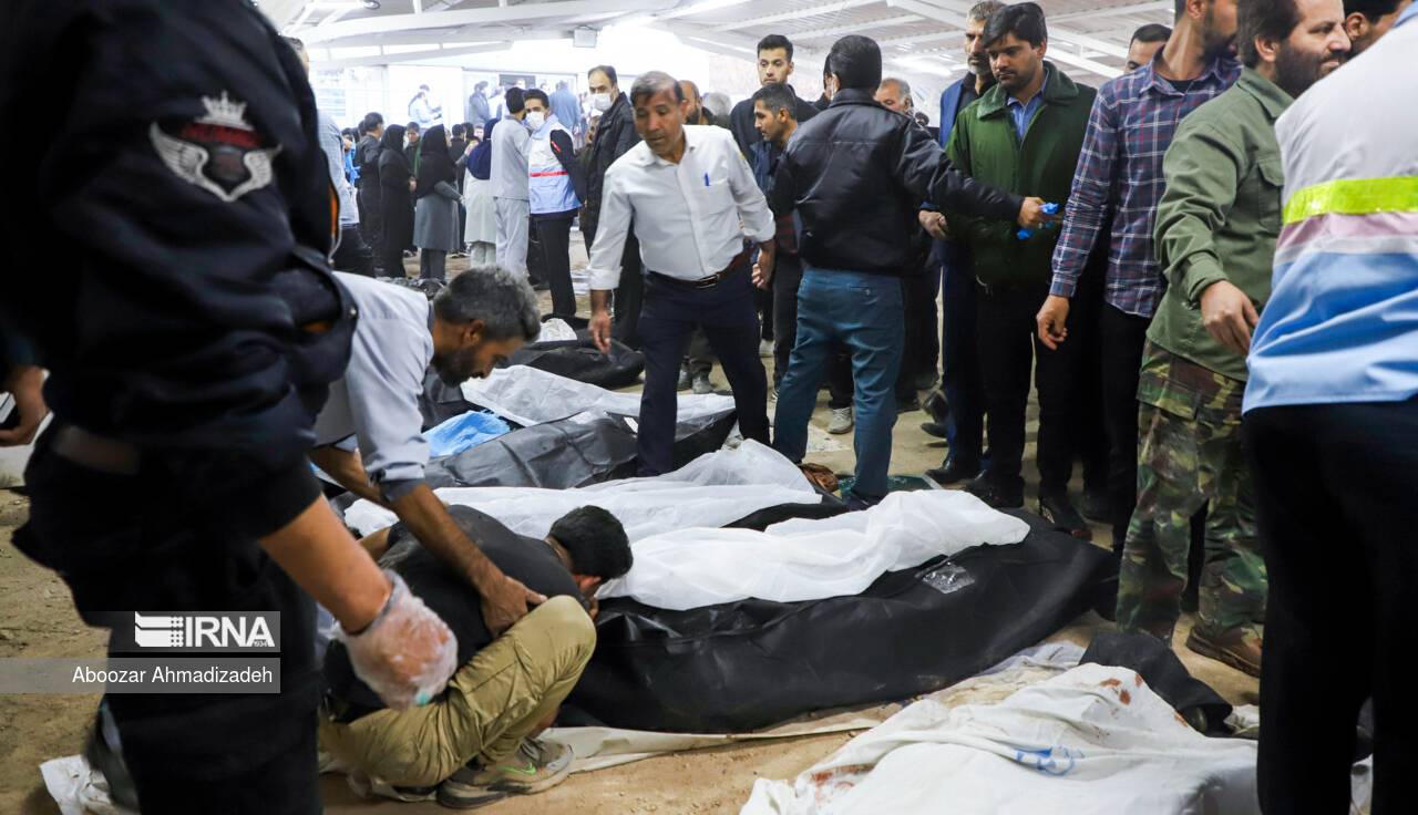 افزایش شمار شهدای انفجار تروریستی کرمان به ۸۹ نفر؛ ۱۲ شهید زیر ۱۵ سال