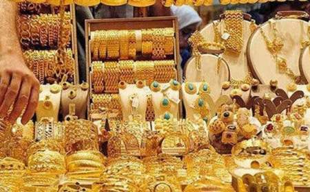 رئیس اتحادیه طلا و جواهر تاکید کرد: پرداخت مالیات در خرید طلا تنها برای اجرت و سود