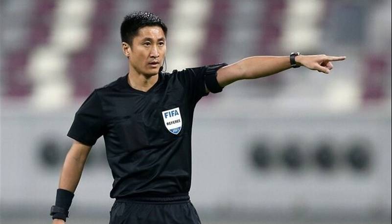 داور چینی فینال جام ملت‌های آسیا را سوت می‌زند