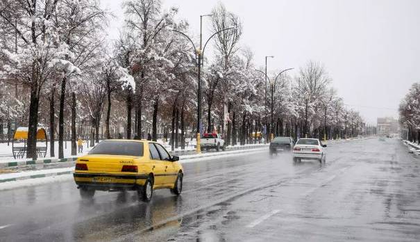 تداوم کاهش دما در بیشتر مناطق؛ بارش باران و برف تا جمعه ادامه دارد