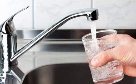 سلامت آب آشامیدنی به طور مکرر سنجش می‌شود