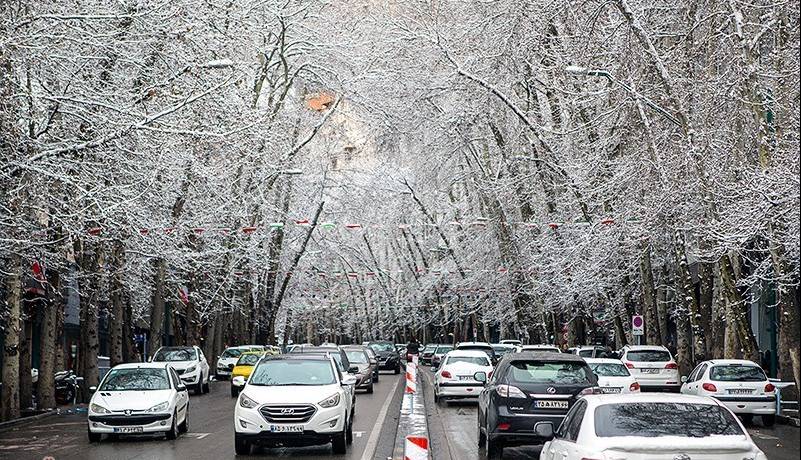ارتفاع برف در شمال تهران به یک متر رسید