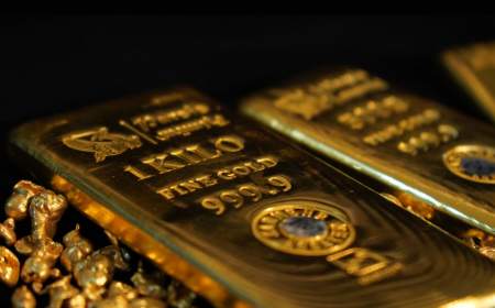 حرکت معکوس قیمت‌ها در بازار طلا و سکه؛ دلار به کانال 59 هزار تومان بازگشت