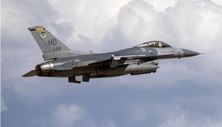 سقوط اف-۱۶ حامل مواد شیمیایی سمی در نیومکزیکو