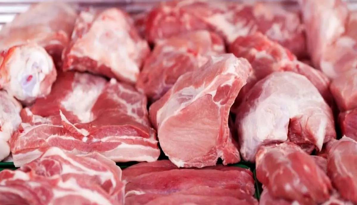 جلوگیری پلیس از توزیع ۷۰ تن گوشت فاسد